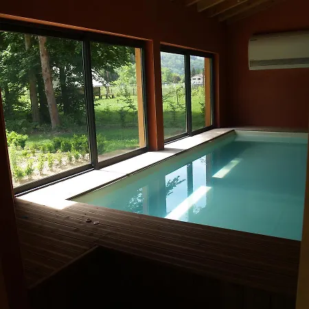 Cosycamp Üdülőközpont Chamalières-sur-Loir