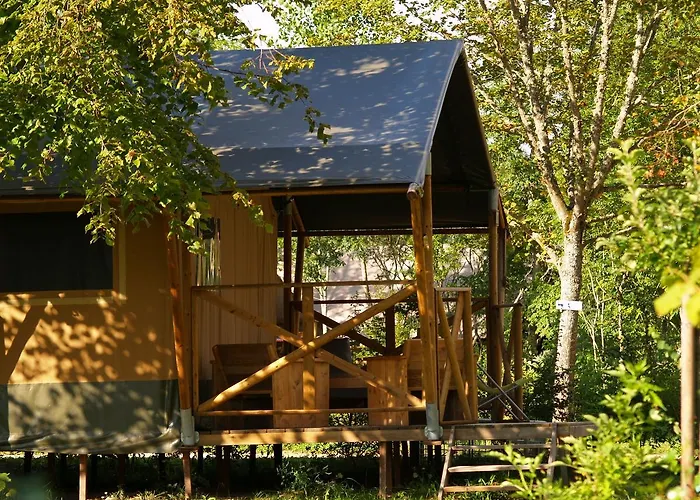 Resort Cosycamp Chamalières-sur-Loir